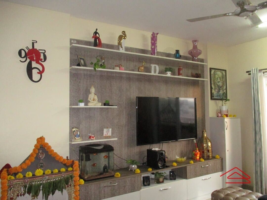 Hall 1