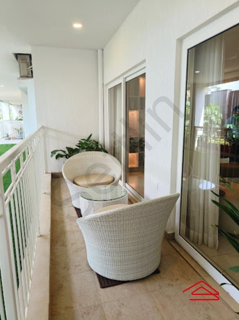 Balcony 1