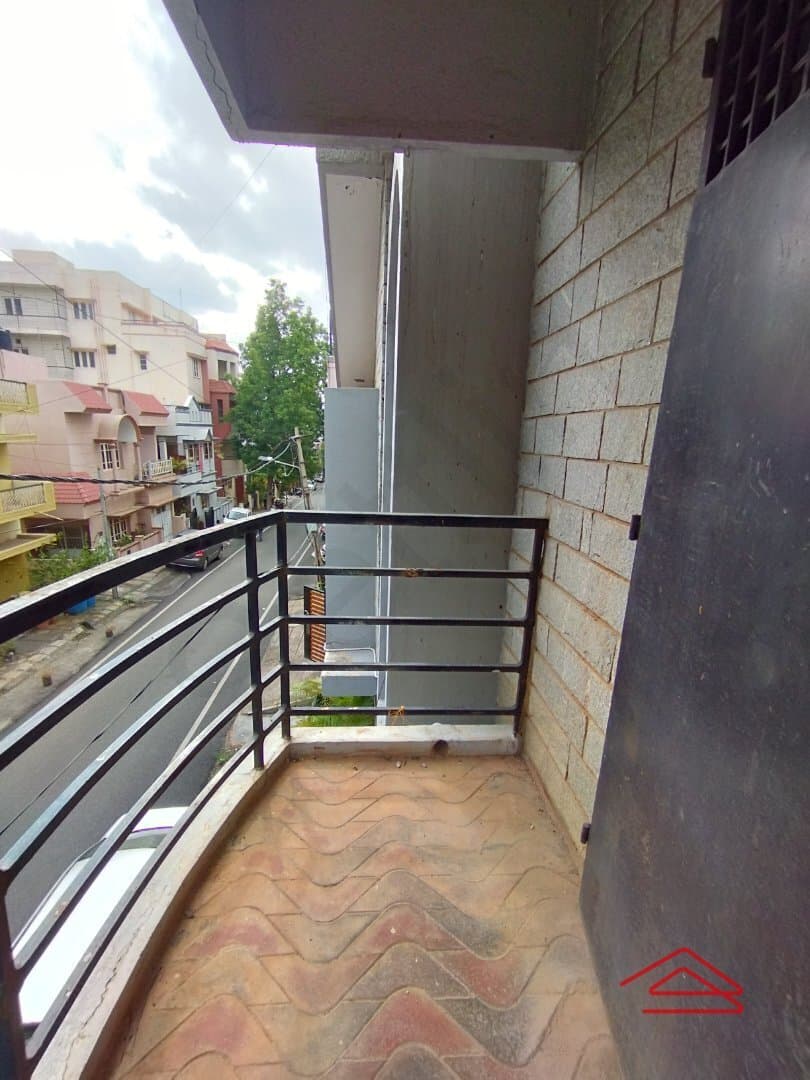 balconies 1