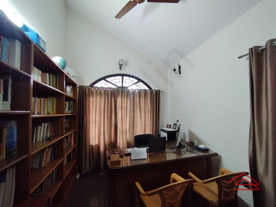 bedrooms 2