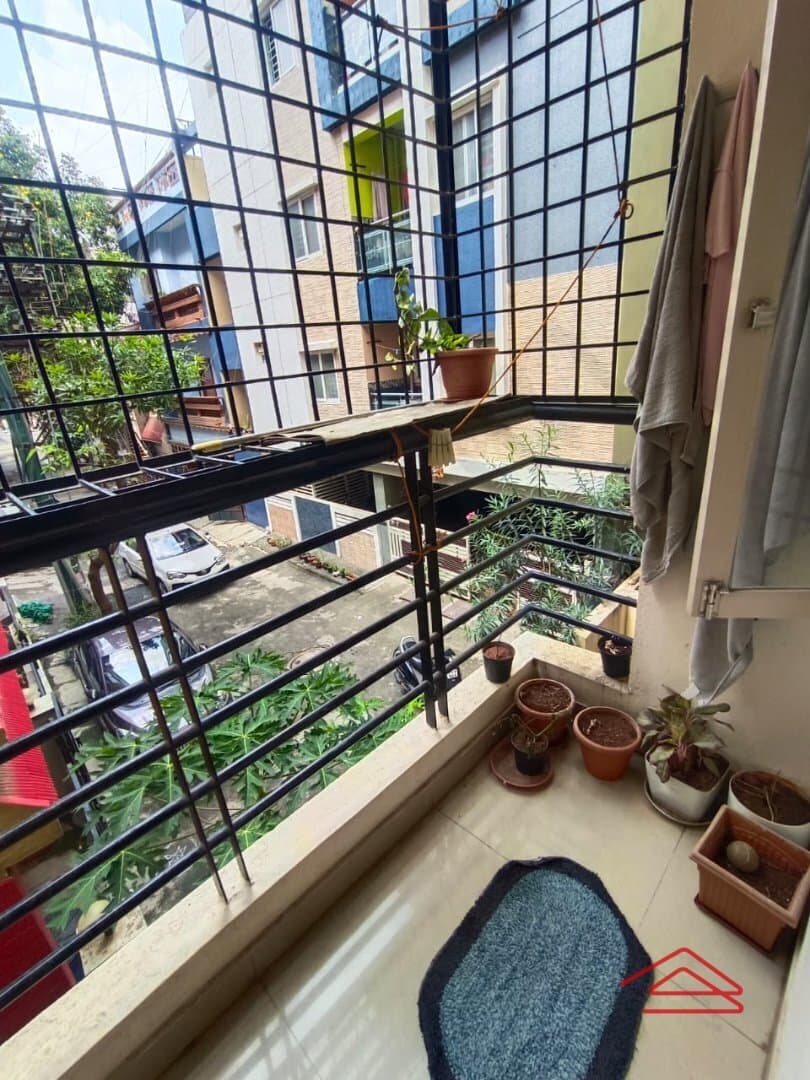 Balcony 1