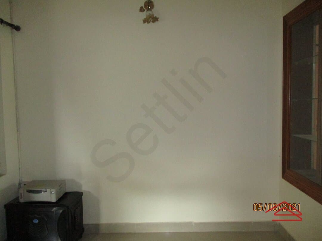 Hall 1