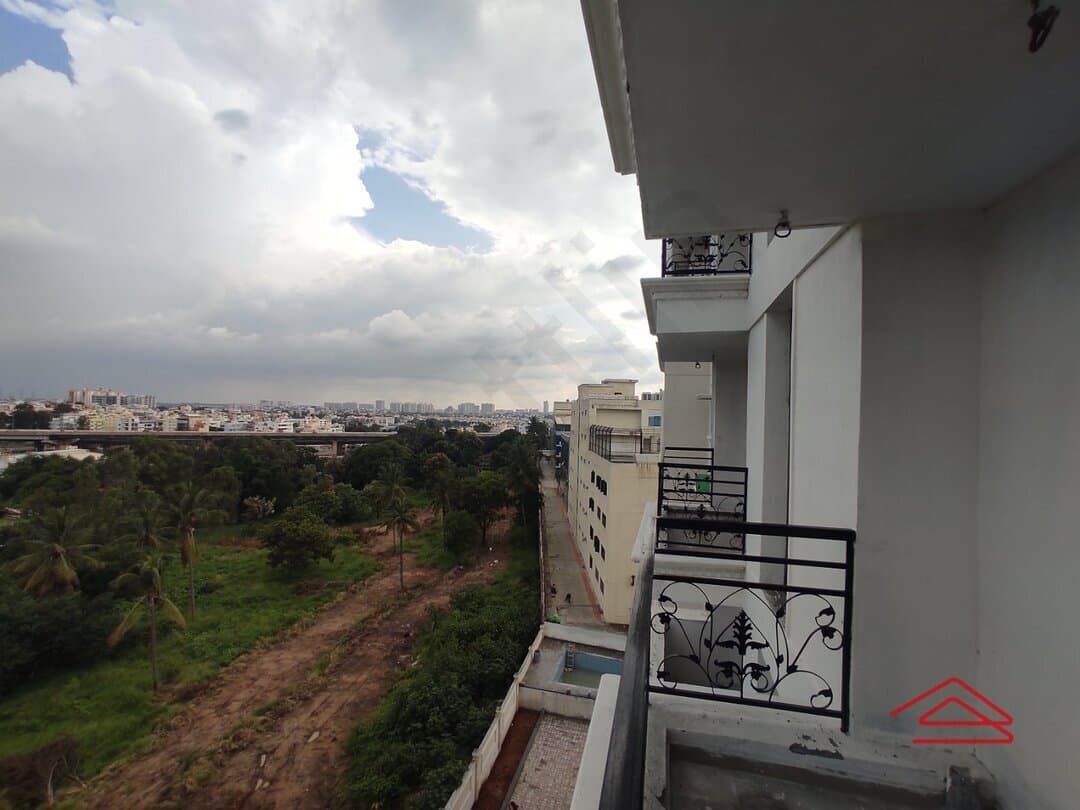 Balcony 2
