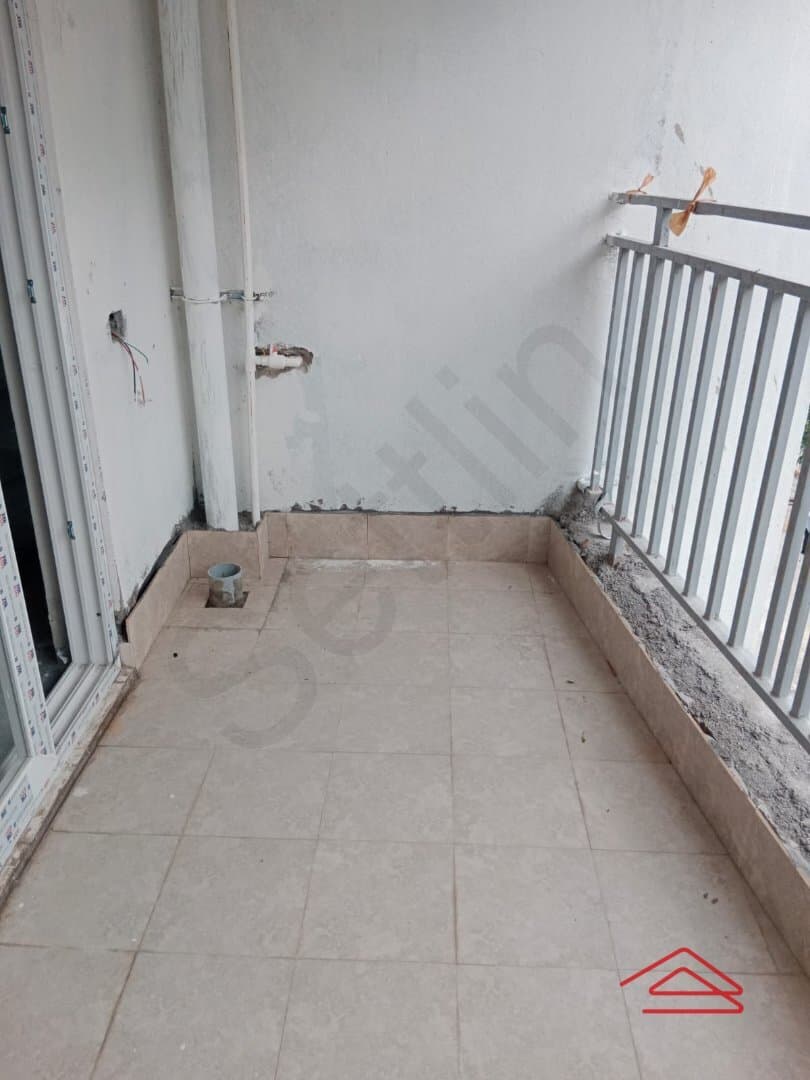 Balcony 1