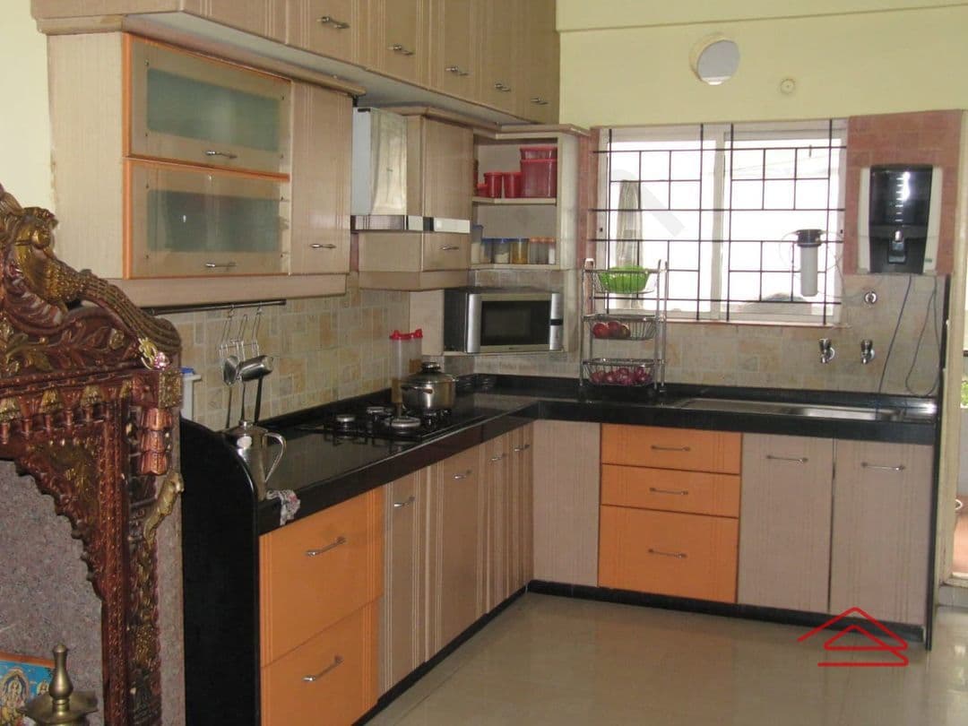 Kitchen 1
