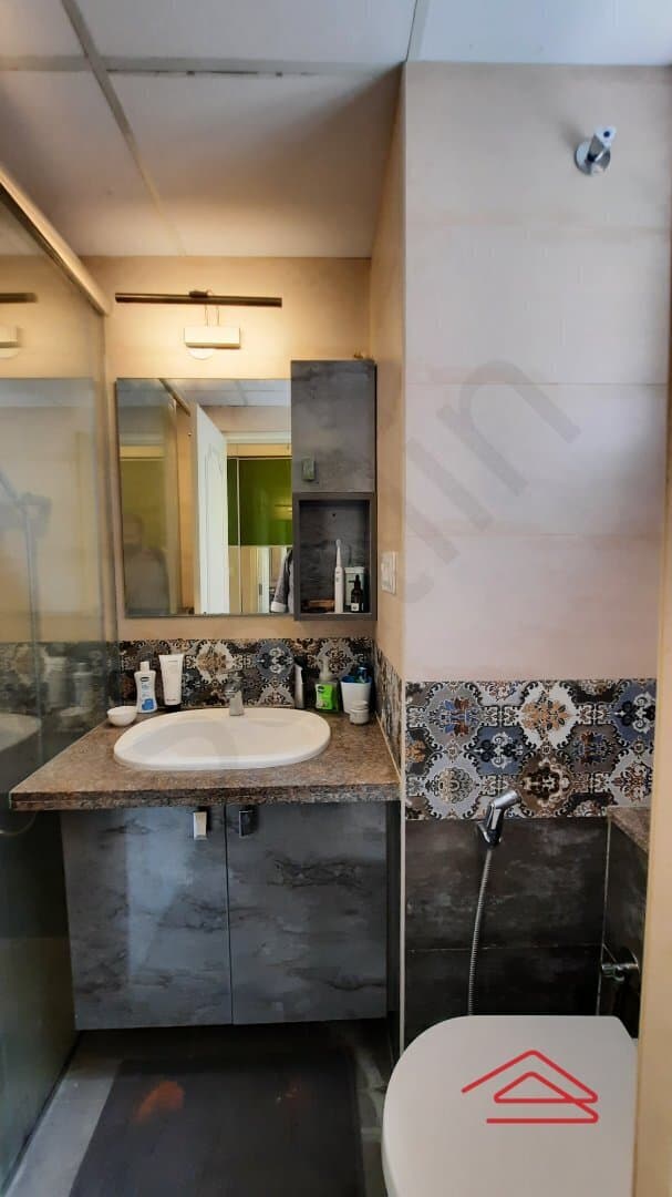 Bathroom 4