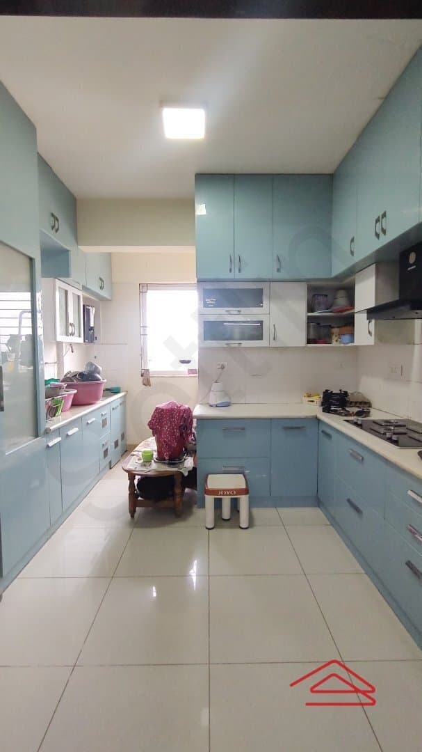 Kitchen 1