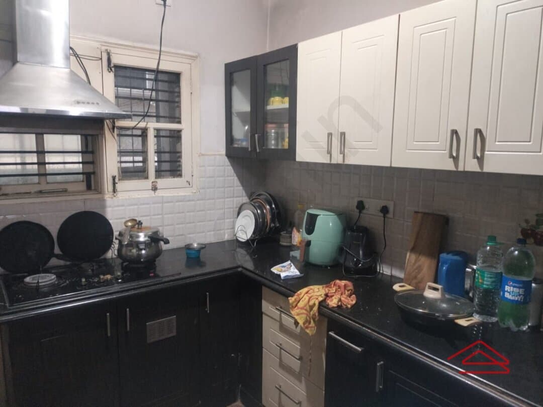 Kitchen 1