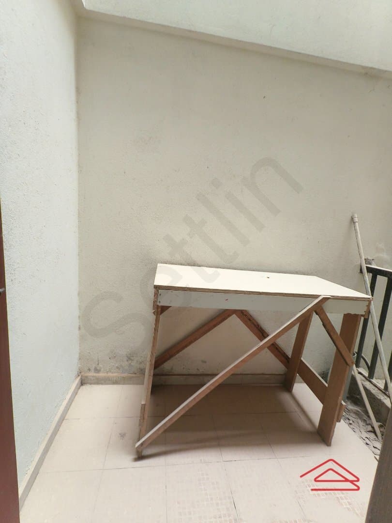 Balcony 2