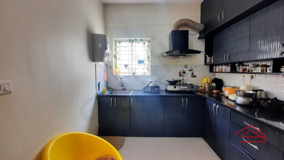 Kitchen 1