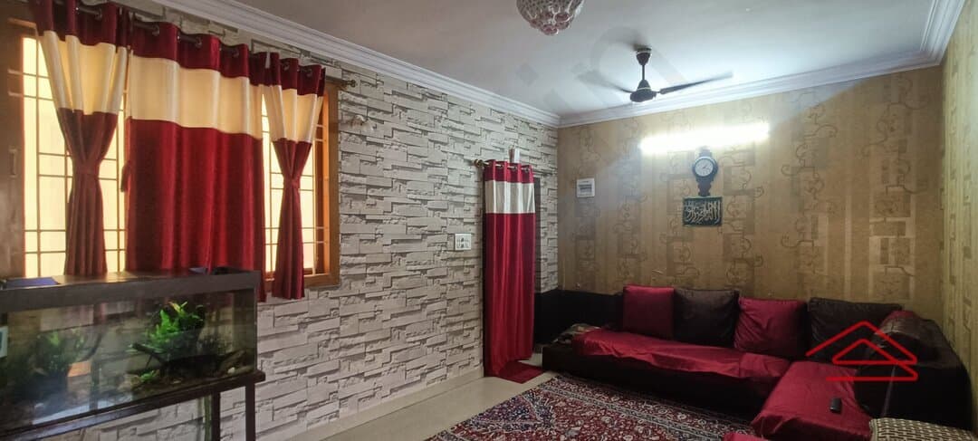 Hall 1