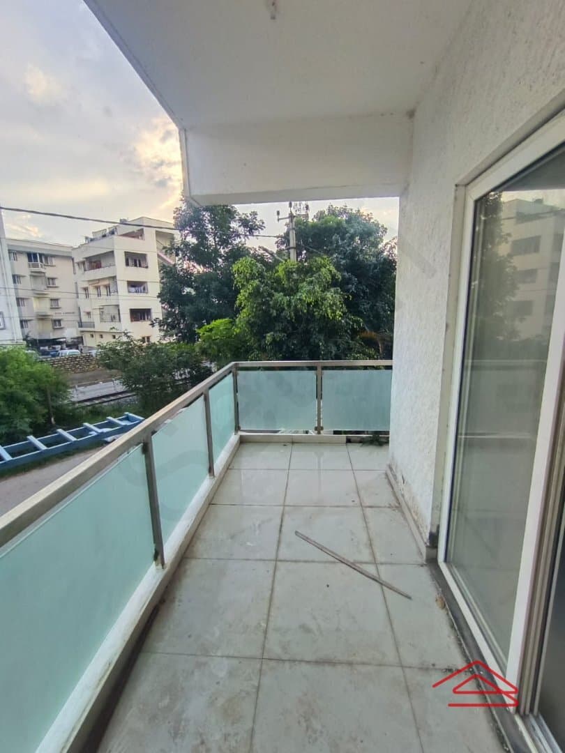 Balcony 2