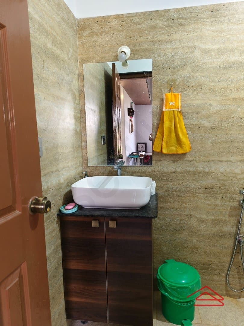 Bathroom 4