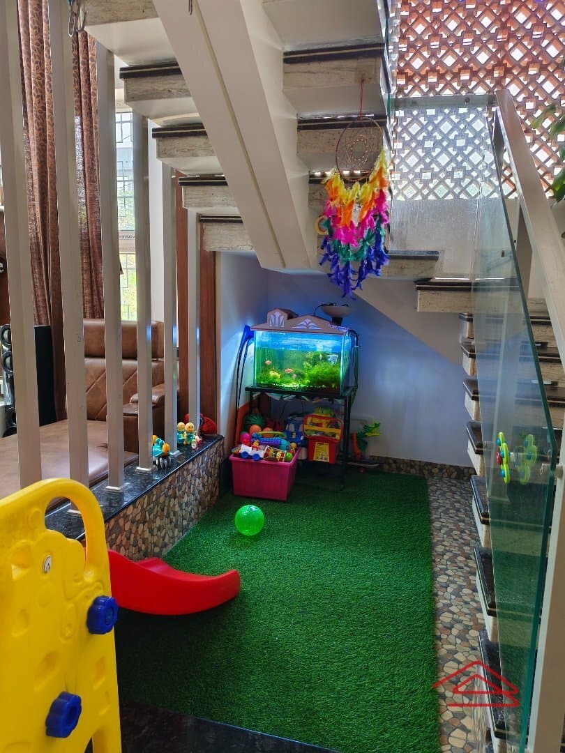 Hall 2