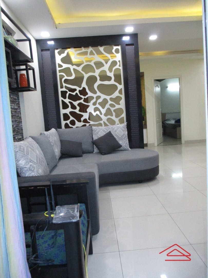 Hall 1