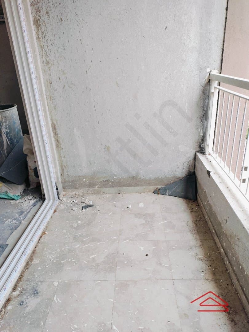 Balcony 2