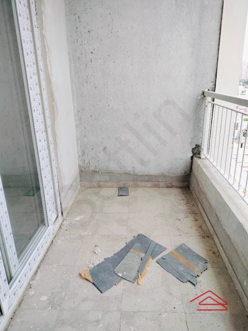 Balcony 1