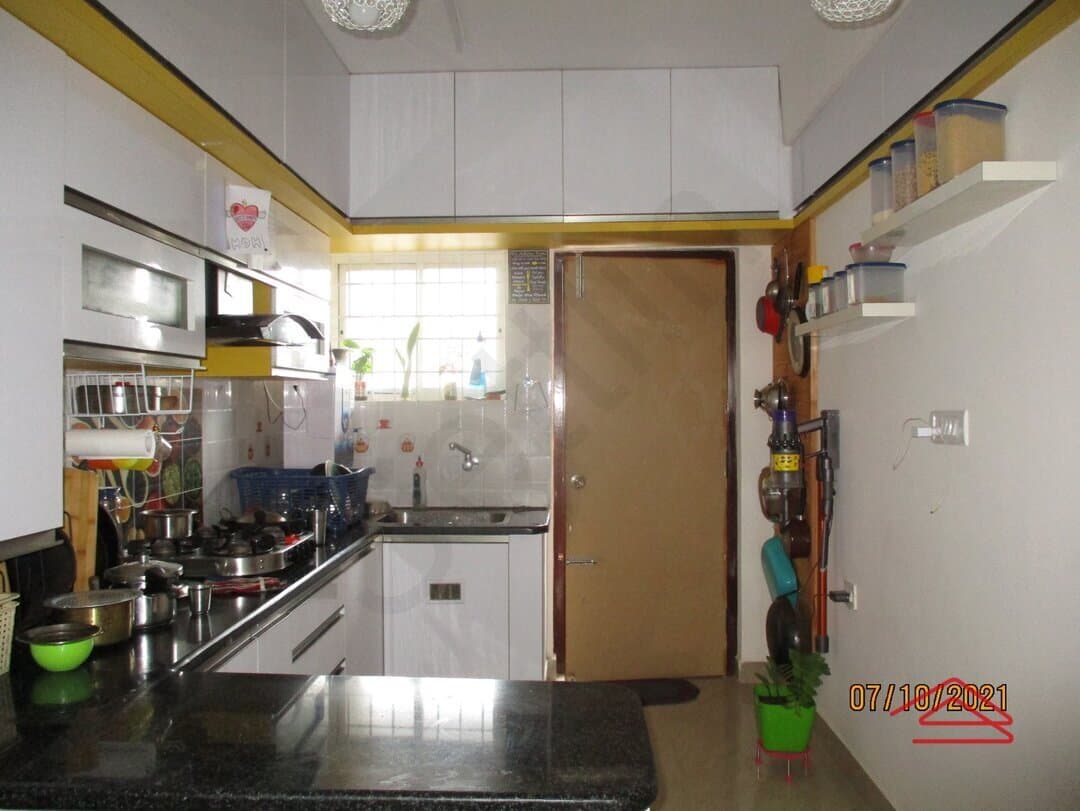 Kitchen 1