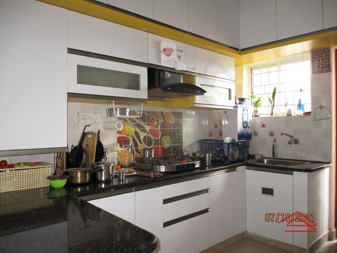 Kitchen 1