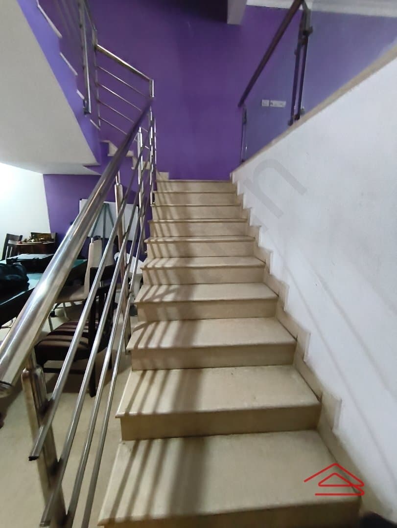 Hall 1