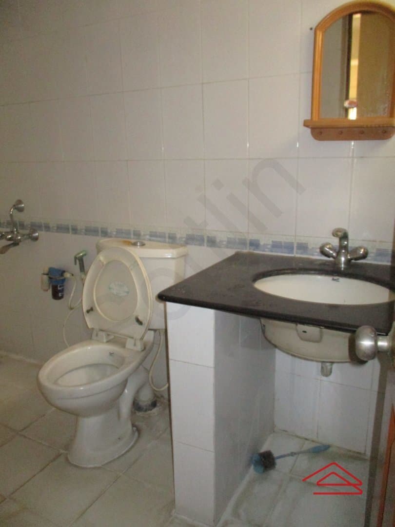 Bathroom 3