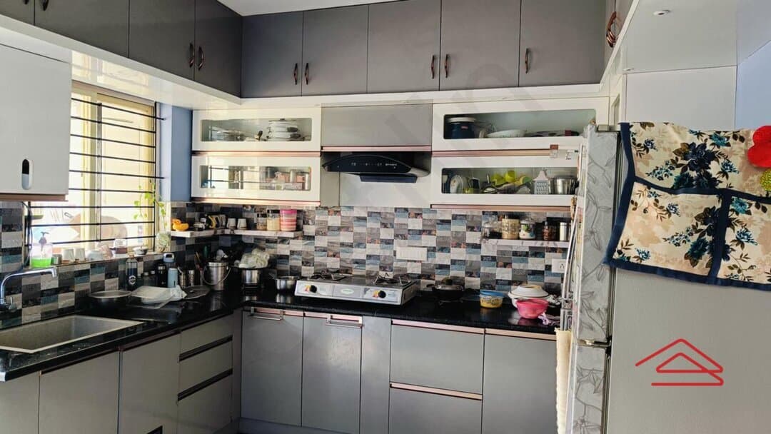 Kitchen 1