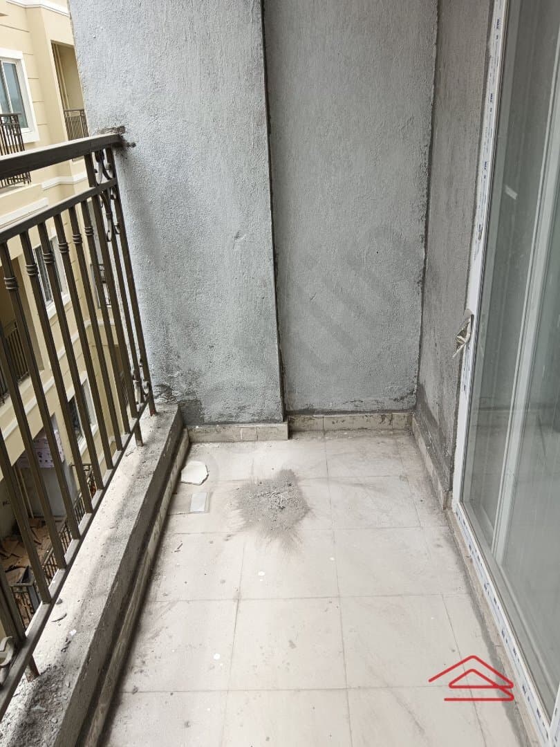 Balcony 1