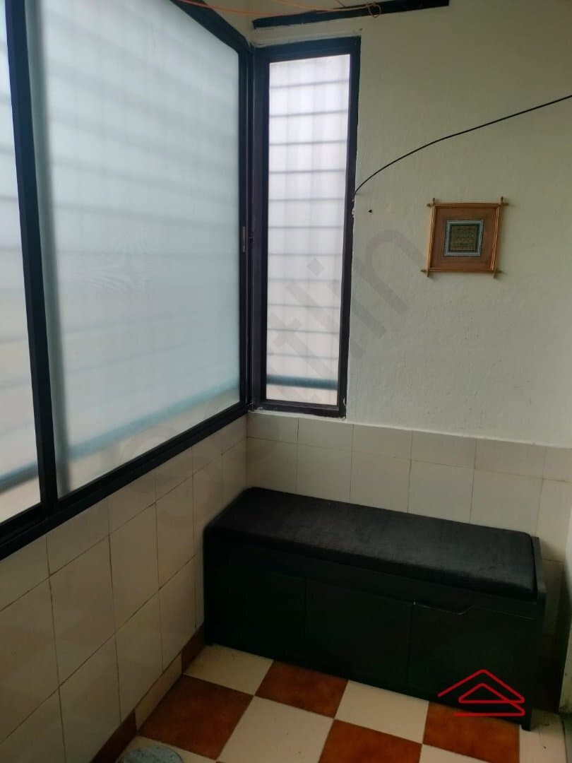 Balcony 1