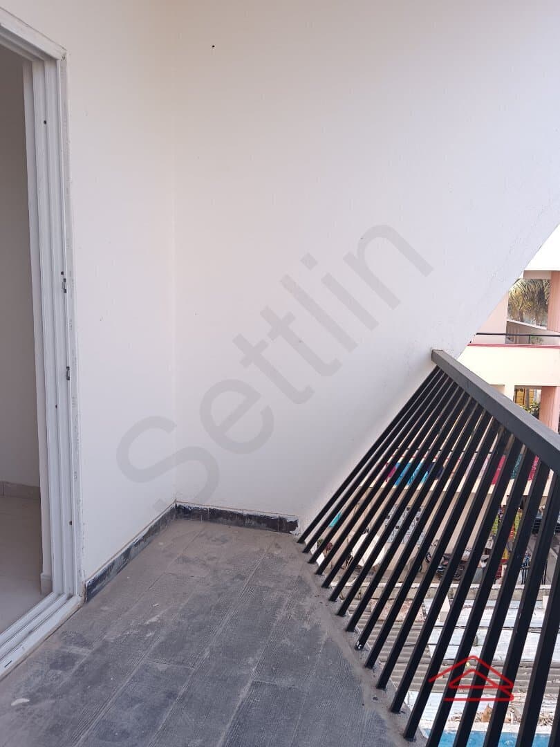 Balcony 3