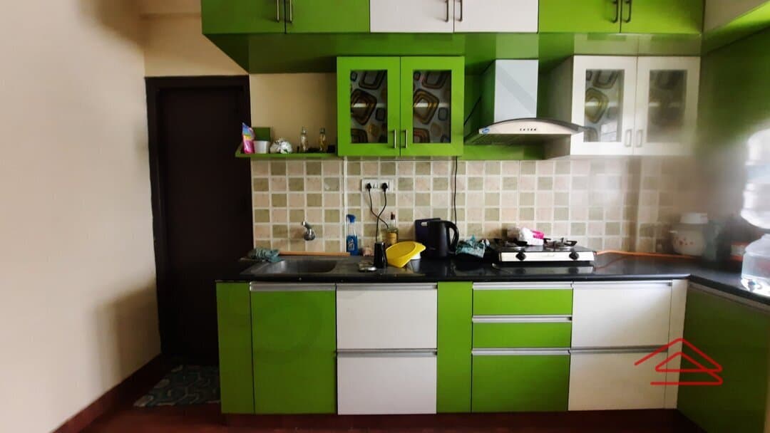 Kitchen 1
