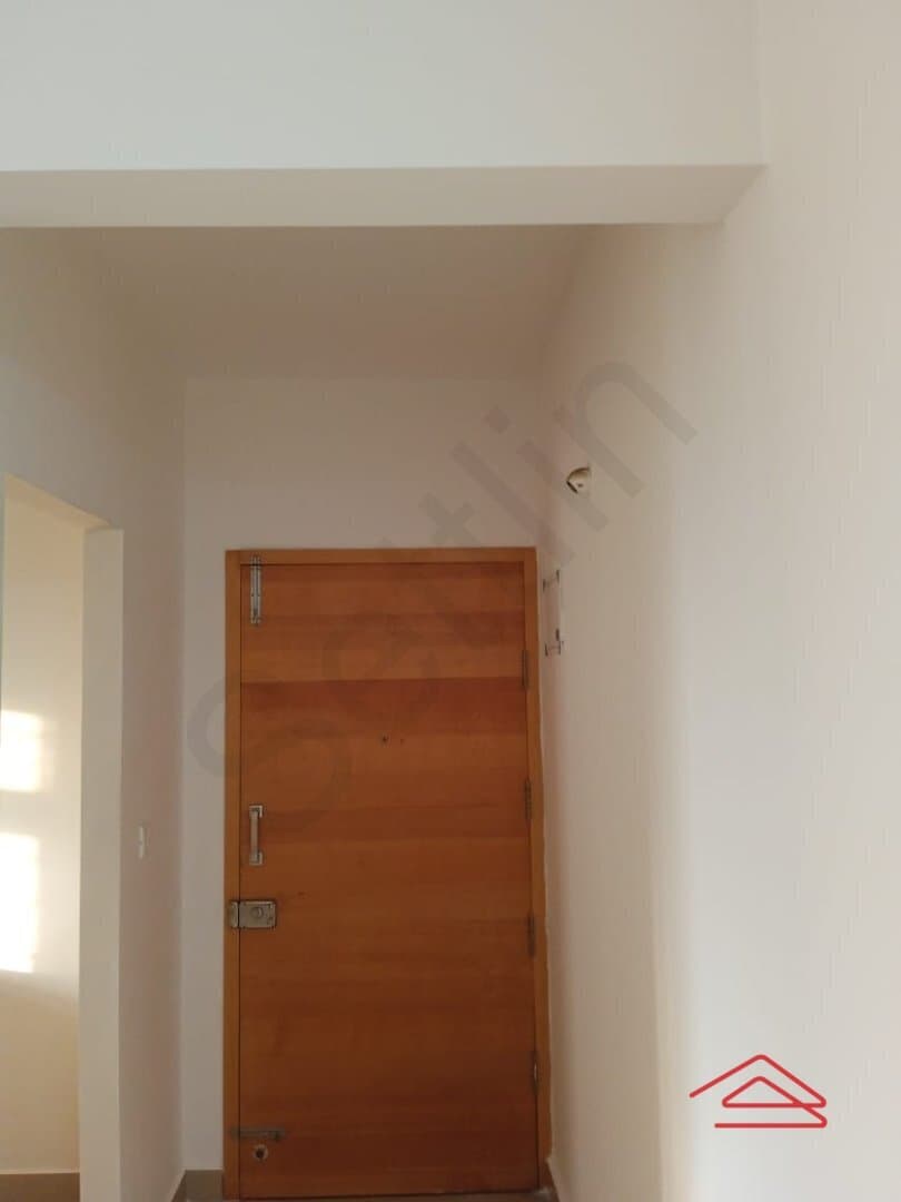 Hall 1