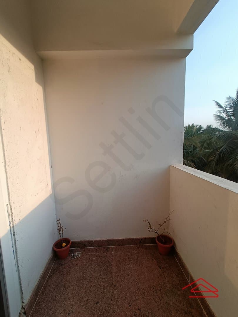 Balcony 2