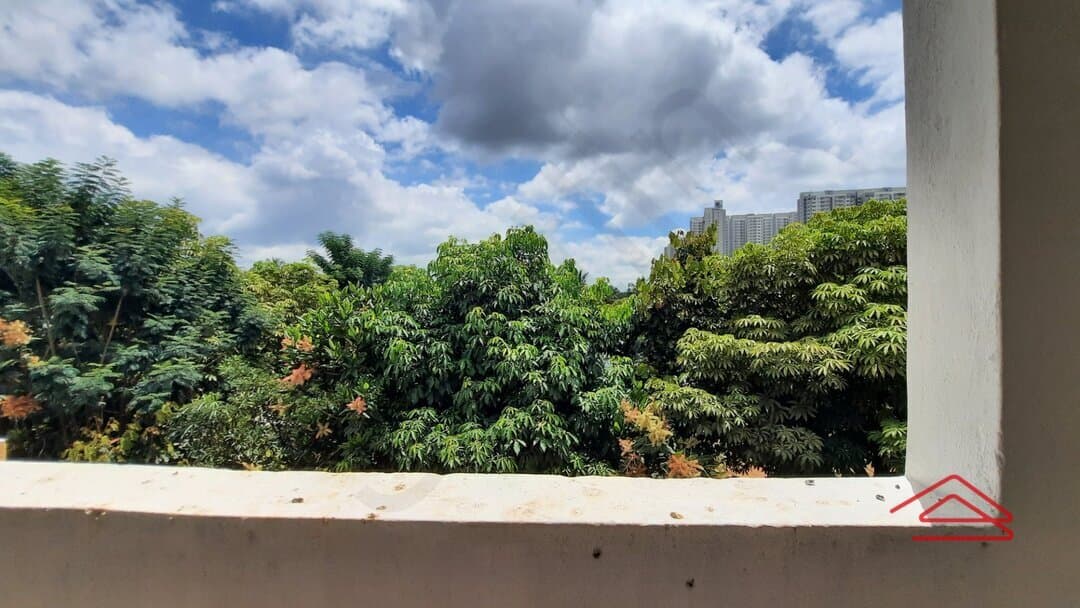 Balcony 2