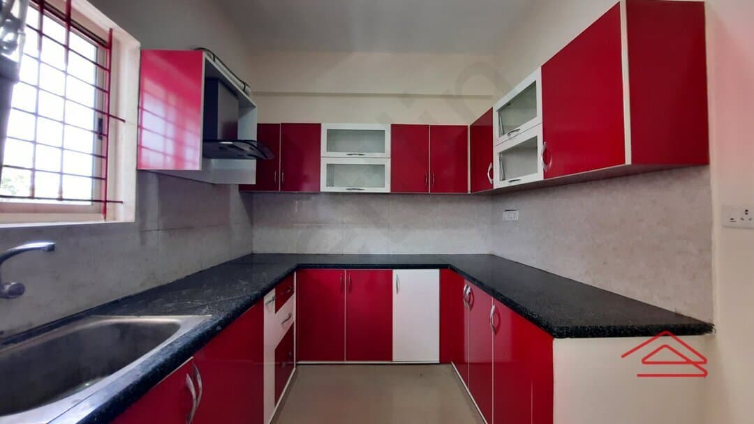 Kitchen 1