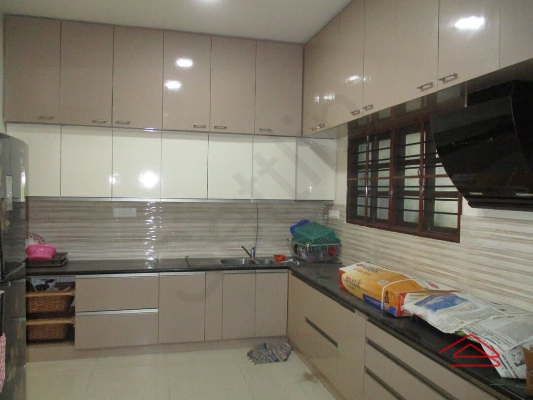 Kitchen 1
