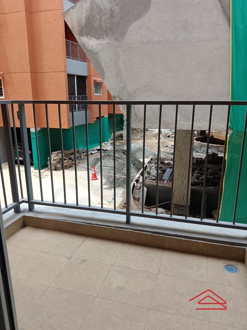Balcony 2