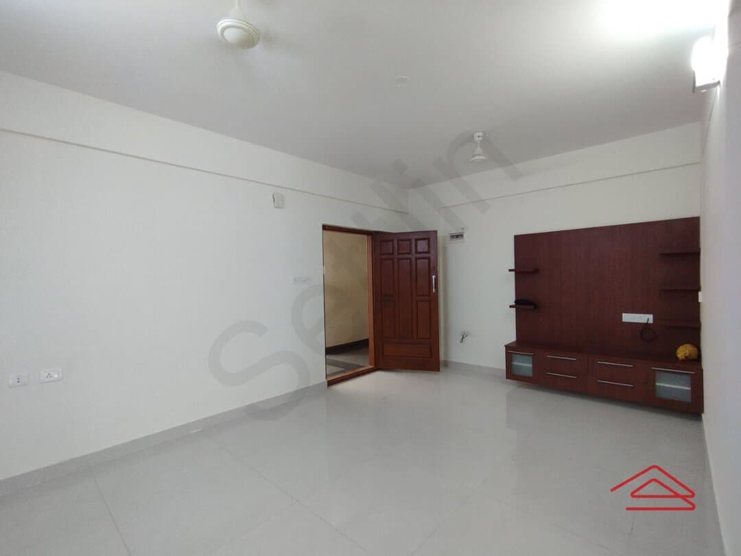 Hall 1