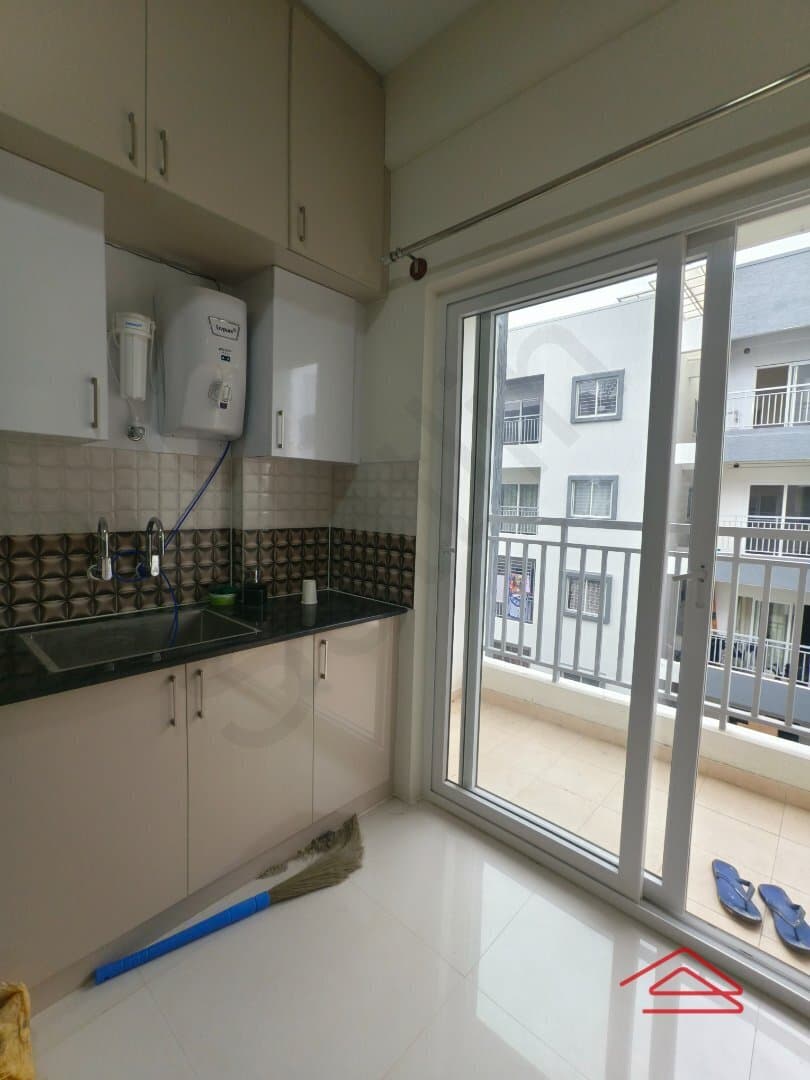 Kitchen 1