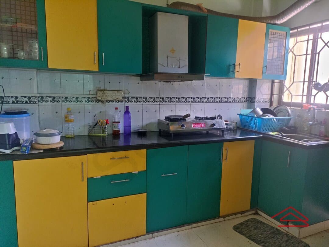 Kitchen 1