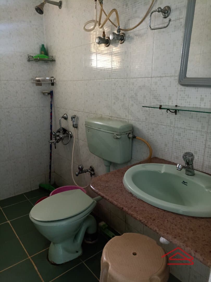 Bathroom 2