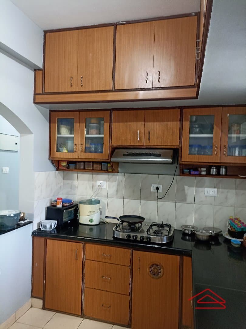 Kitchen 1
