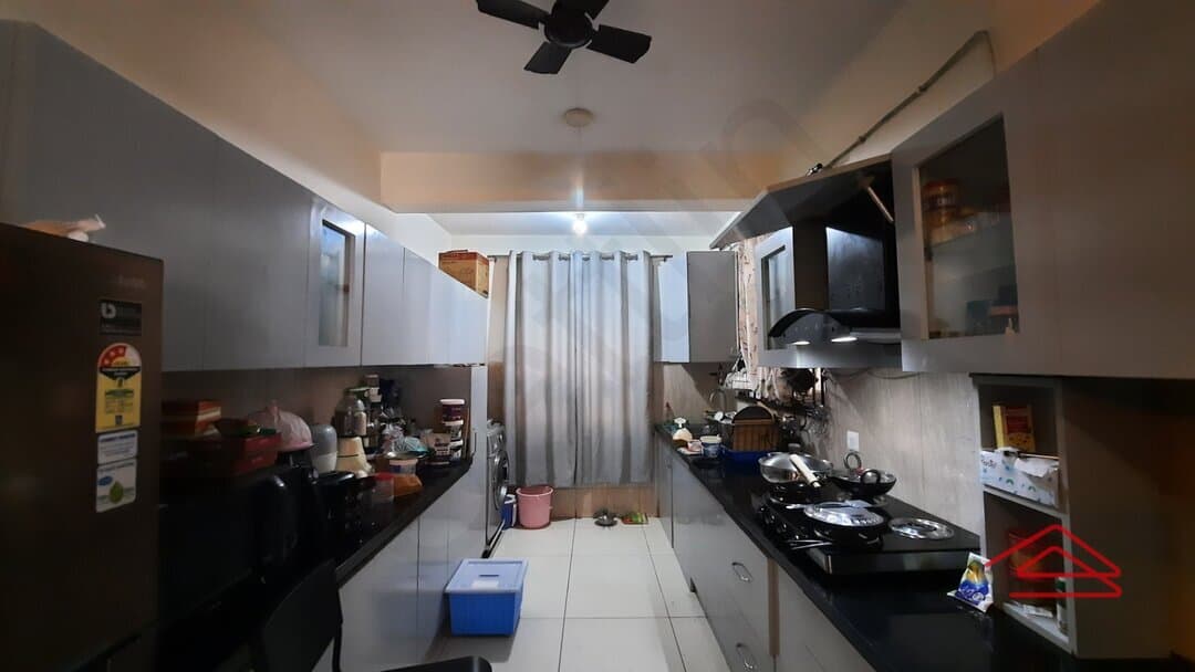 Kitchen 1