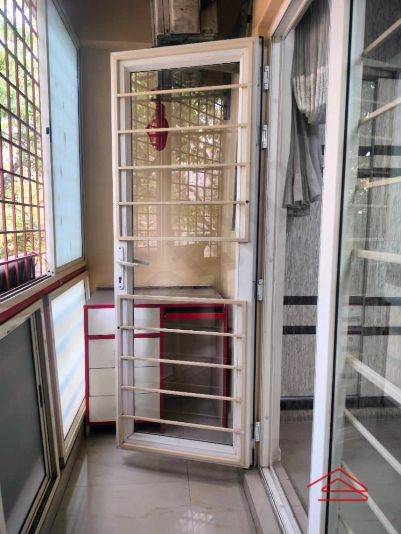 Balcony 2