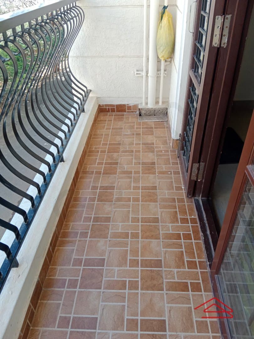 Balcony 2