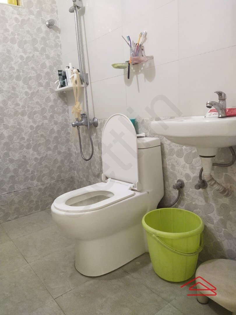 Bathroom 2