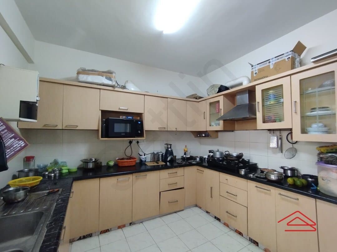 Kitchen 1
