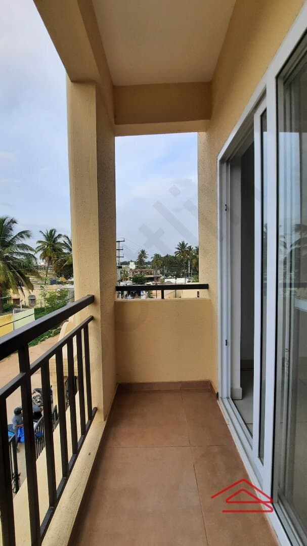 Balcony 2