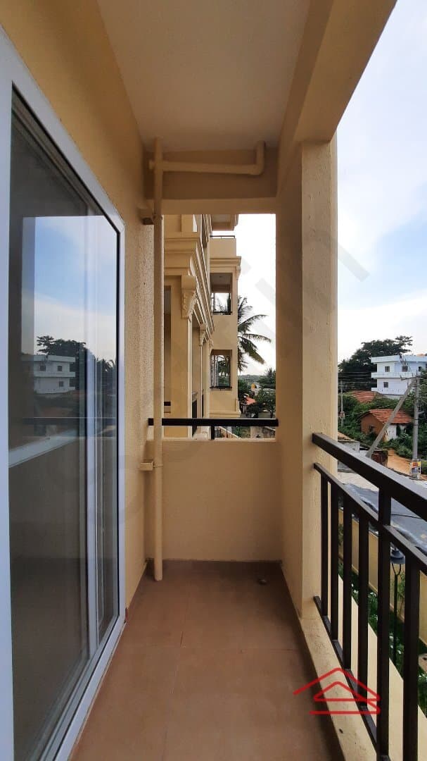 Balcony 2