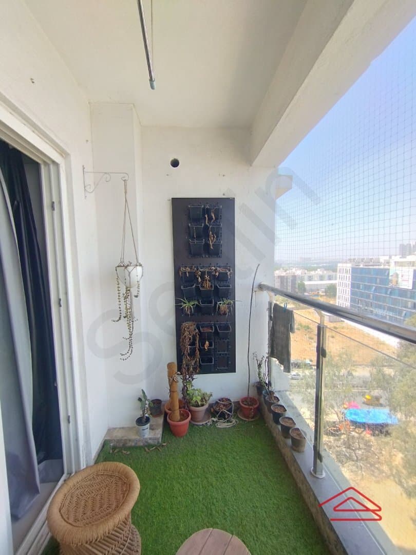 Balcony 1