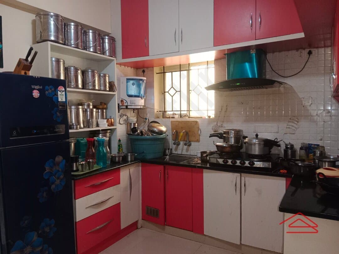 Kitchen 1